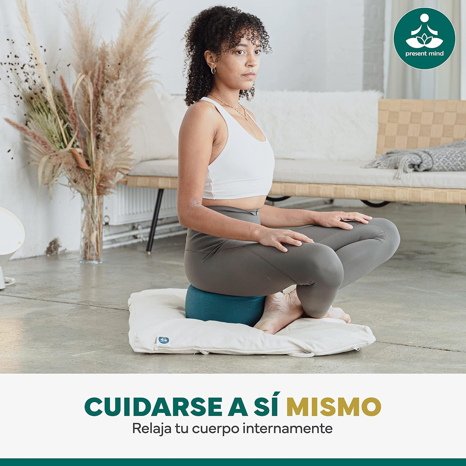 (Height 6.5") round Zafu Yoga Bolster for Gymnastics & Meditation Made in the EU - Emerald Green 100% Natural Cotton Yoga Meditation Buckwheat Cushion with Washable Covers